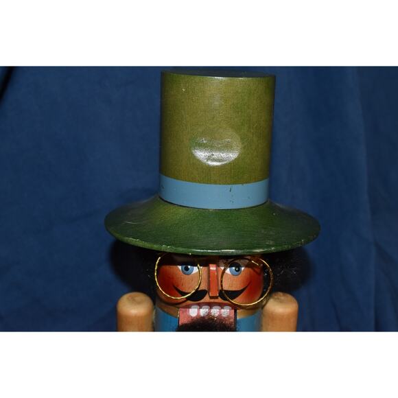 Steinbach Erzgebirge "Doktor Eisenbarth" (READ/SEE PHOTOS) Nutcracker Germany - Picture 2 of 9